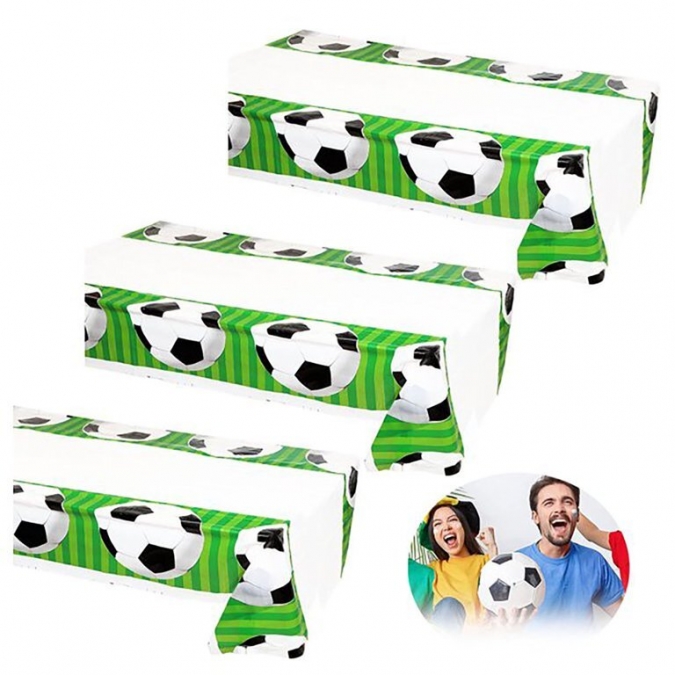 Парти покривка зелена с топки Футбол 108х180 см /Gx/