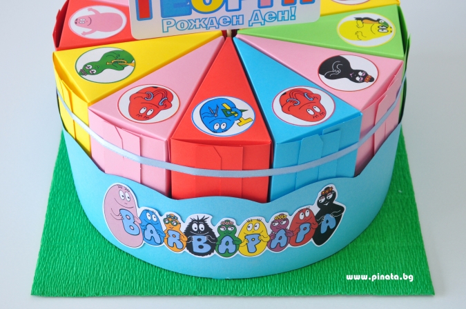 Хартиена торта с  тематична декорация Барбарони